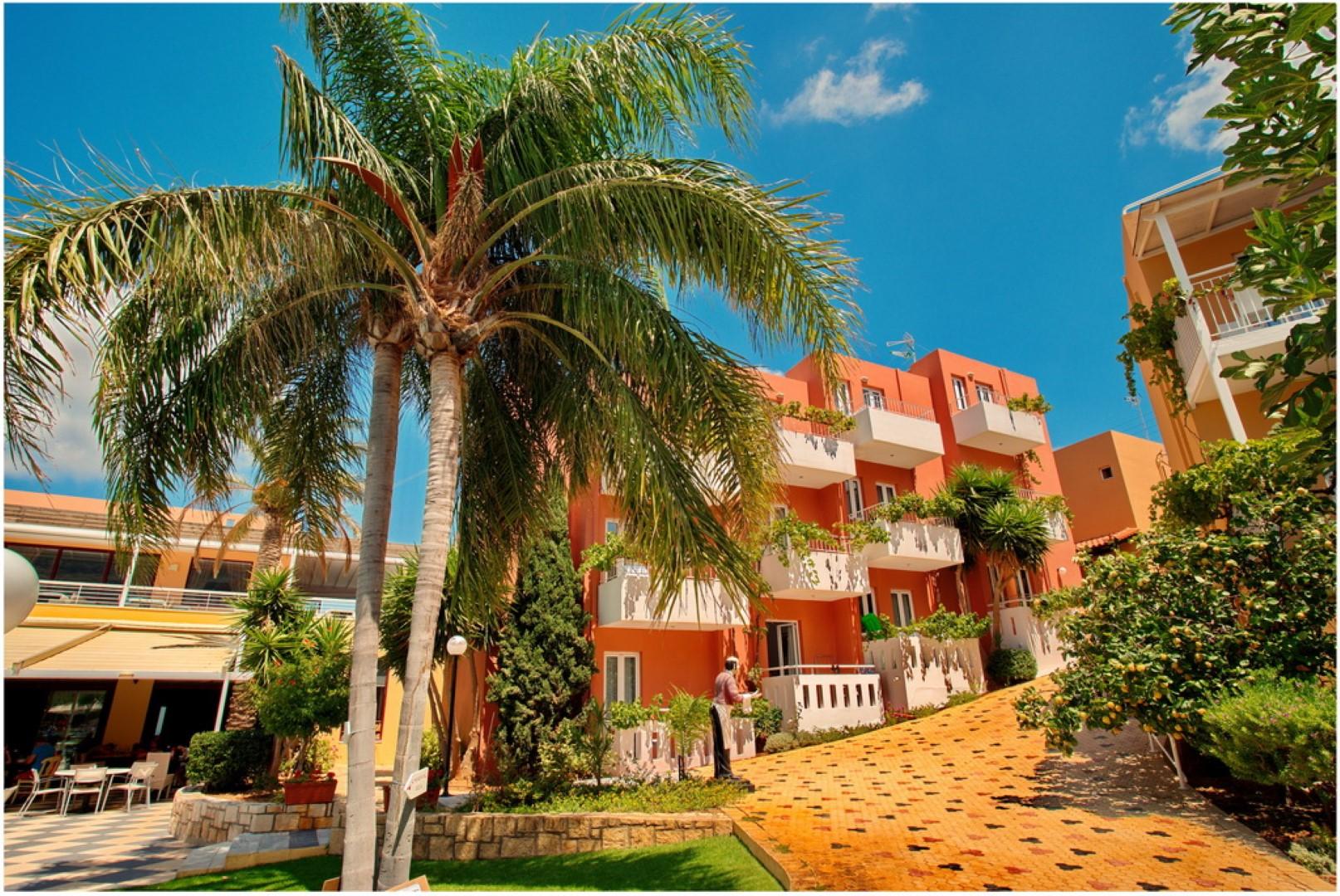 Bellos Hotel Apartments Herszonisszosz Kültér fotó